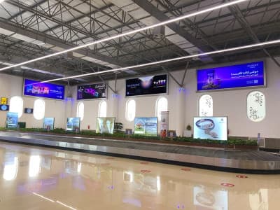 بیلبورد دیوار سالن تسمه نقاله فرودگاه کیش - ۳