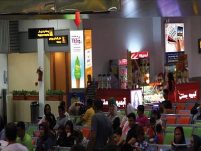 بیلبورد سالن عمومی فرودگاه کیش - تابلو C8